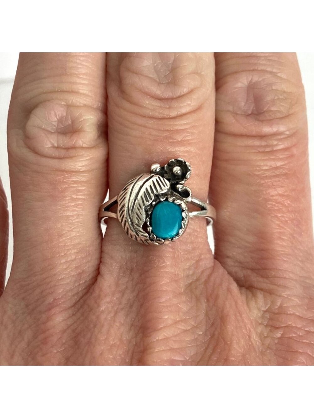 Sterling Silver 925 Dainty Southwest Style Turquoise Feather Ring Sz 7.5